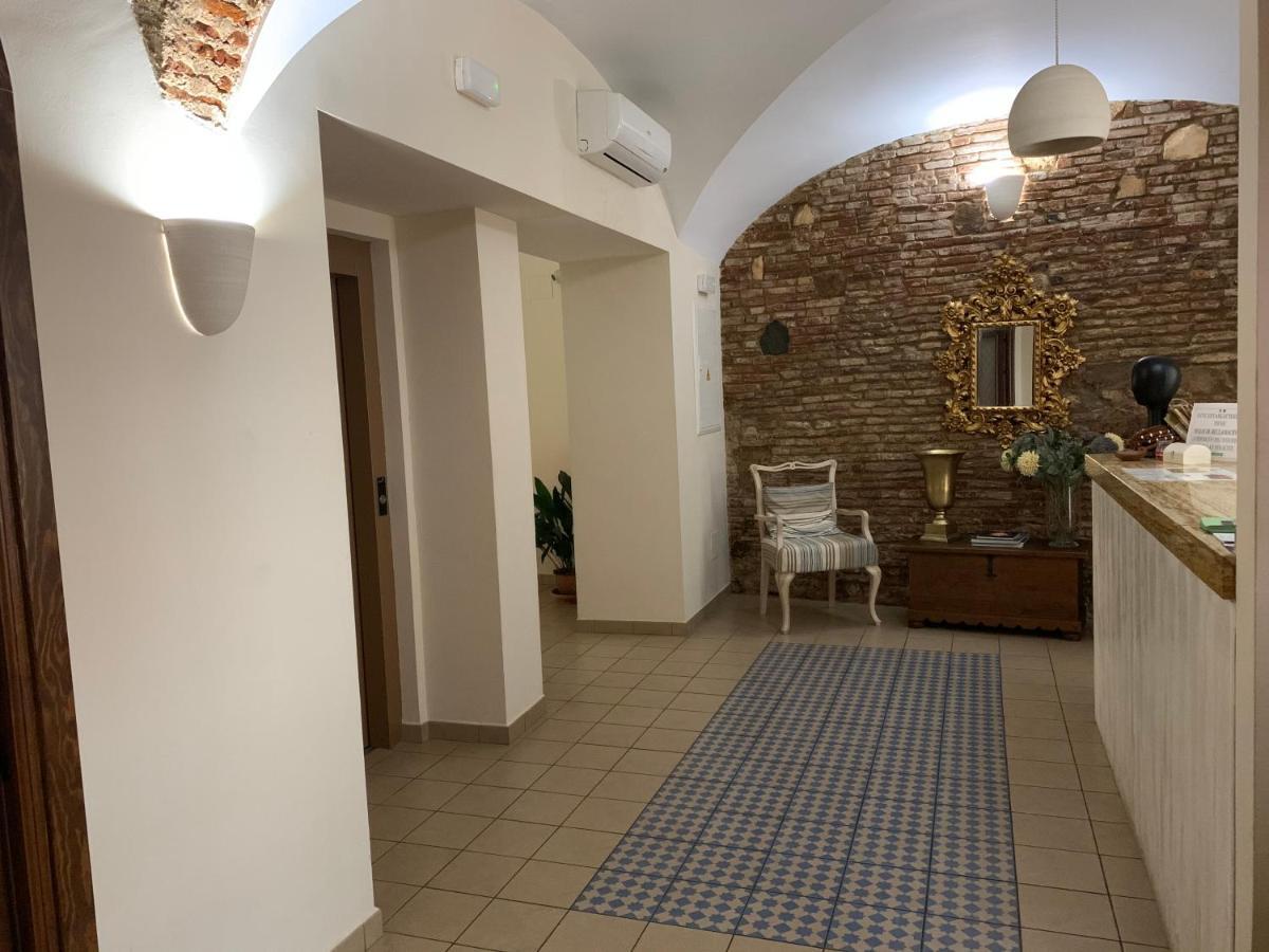 Hostal Aquaforum 梅里达 外观 照片